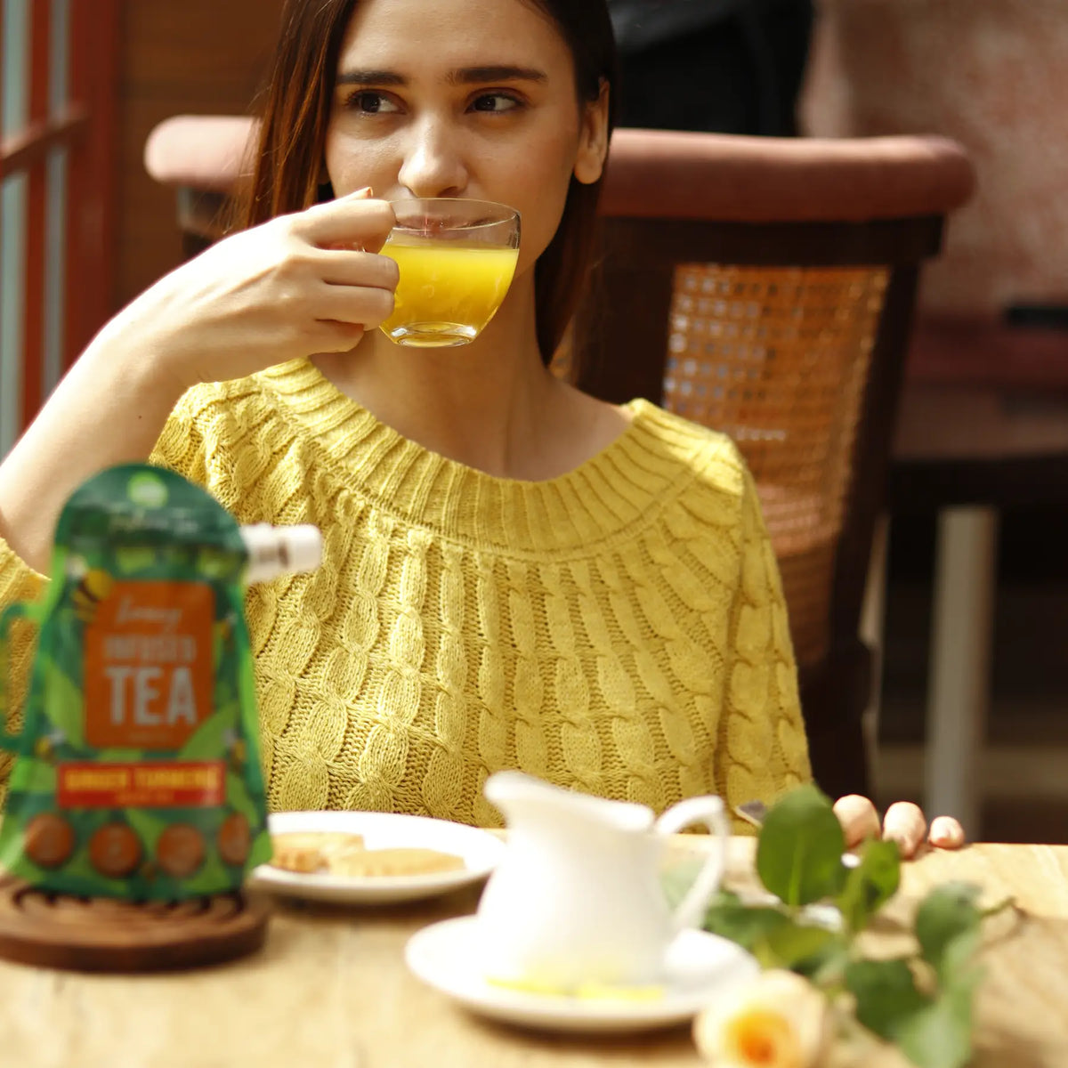 Herbal Hibiscus Concentrate -Honey Infused Tea – TRISHNNA TEA